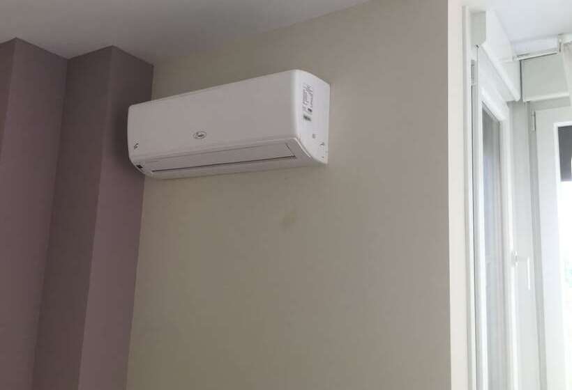 پانسیون Hostal Consejo De Aranda