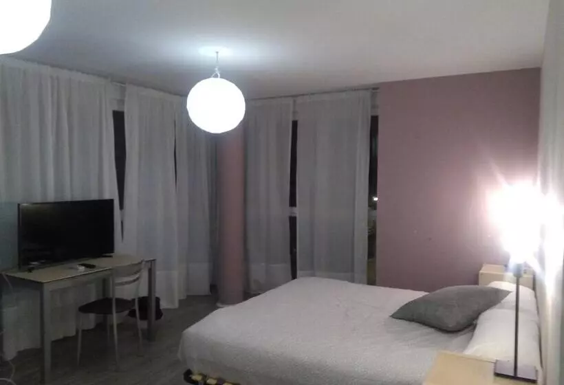 ペンション Hostal Consejo De Aranda