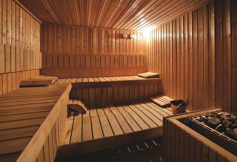 Sunset Beach Resort Marina & Spa