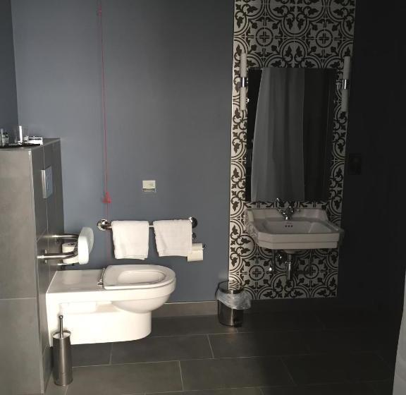 مبيت وإفطار St Martins Lodge