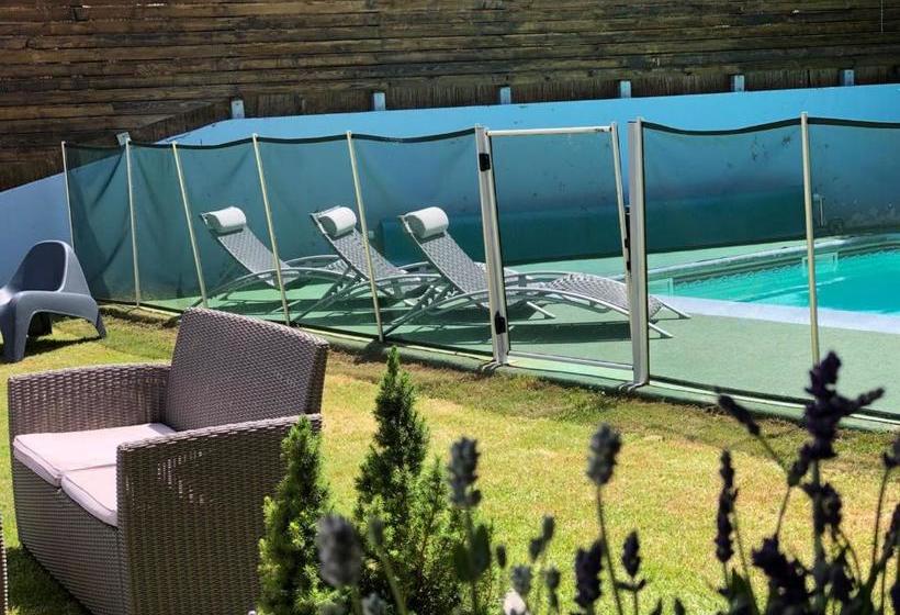 هتل Chalet Starlight