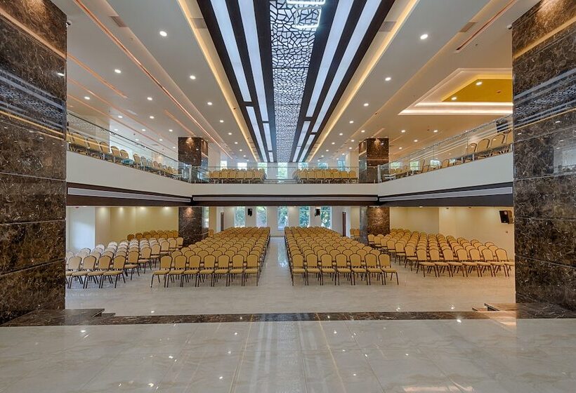 Hôtel Lance International