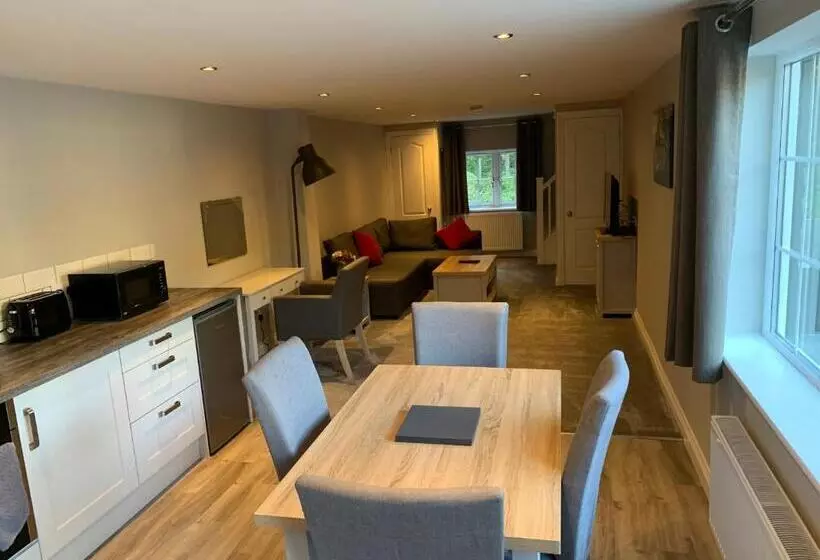 ペンション Fornham Guest House