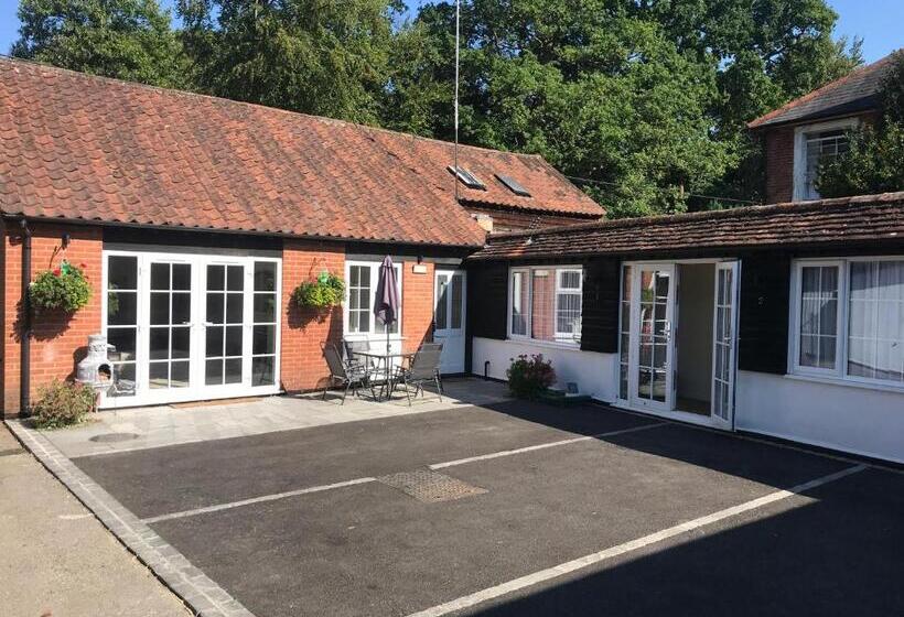 Pensione Fornham Guest House