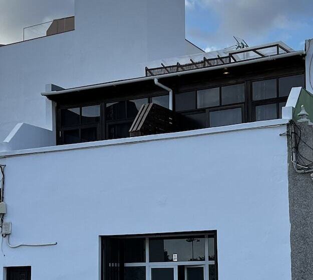 تختخواب و صبحانه El Jardin De Iris