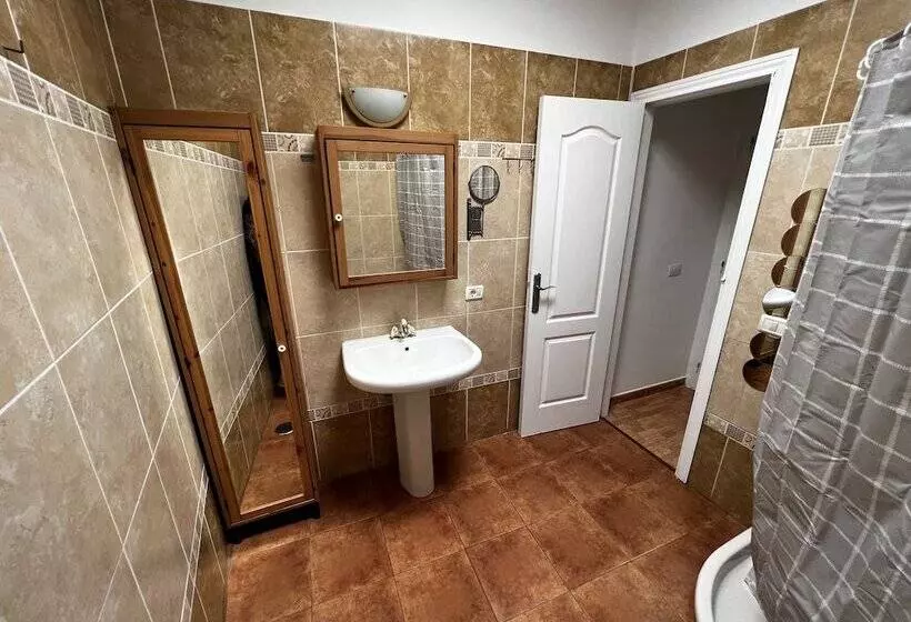 Aamiaismajoitus (B&B) El Jardin De Iris