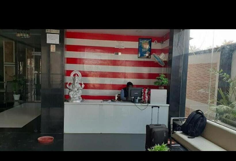 هتل Royal Country Club