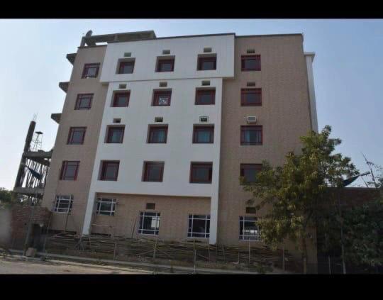 هتل Royal Country Club