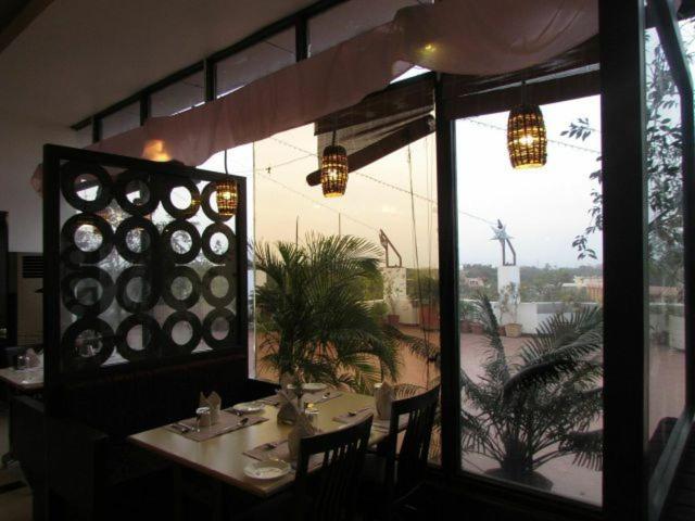 Hotell The Metropole