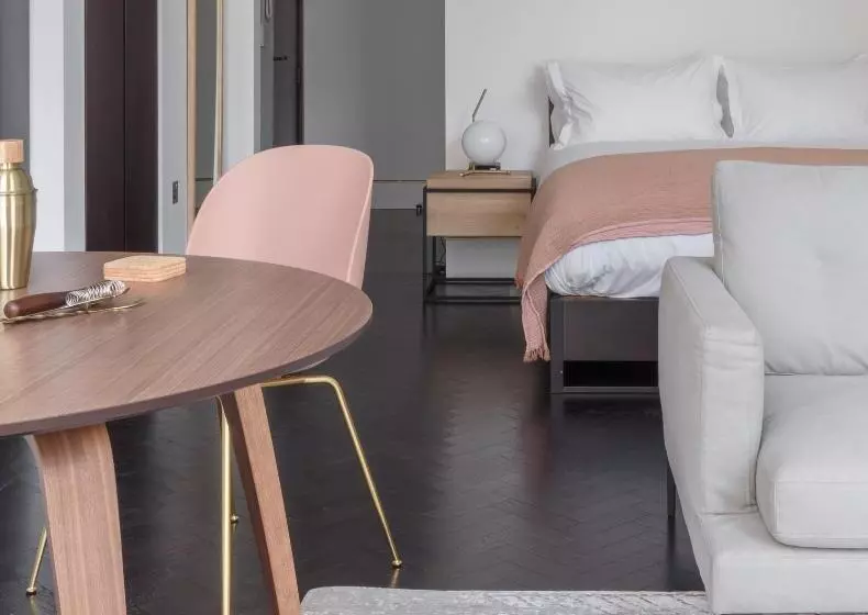 The Moorgate By Cove