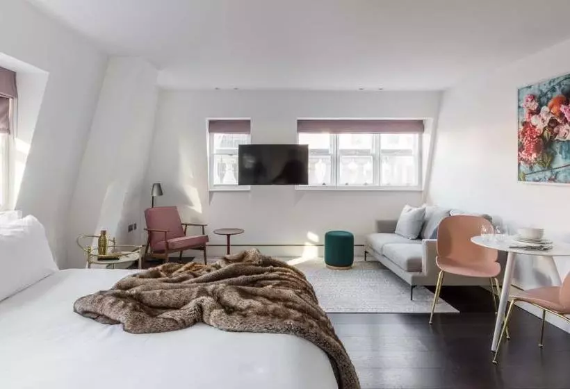 The Moorgate By Cove