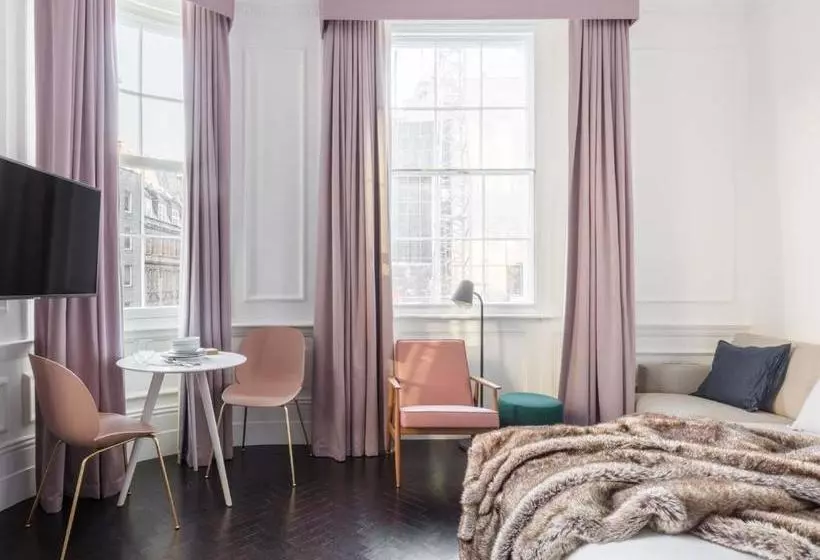 The Moorgate By Cove