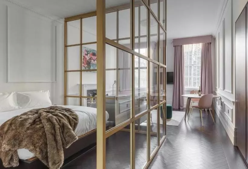 The Moorgate By Cove