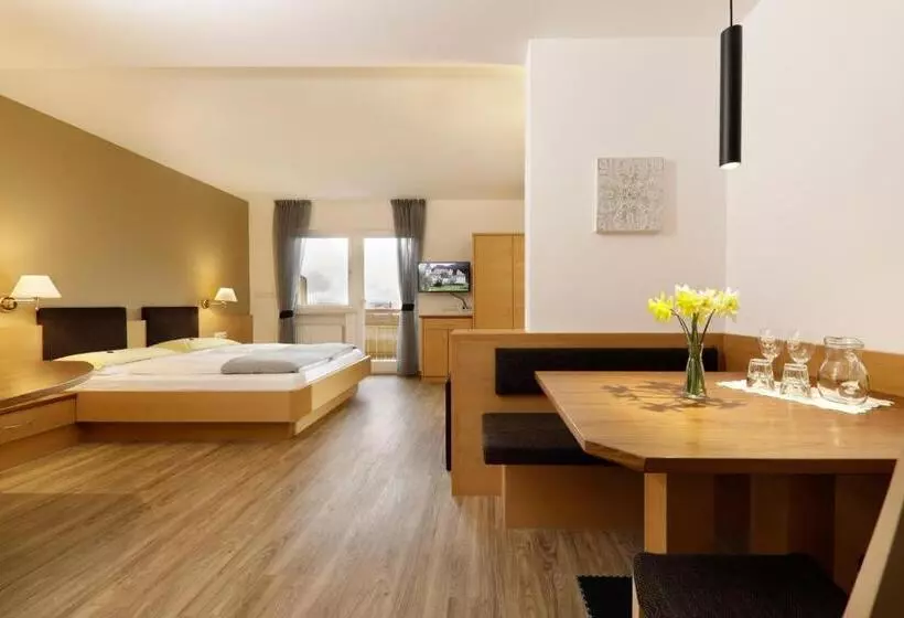 ホテル Das Mitterplarser