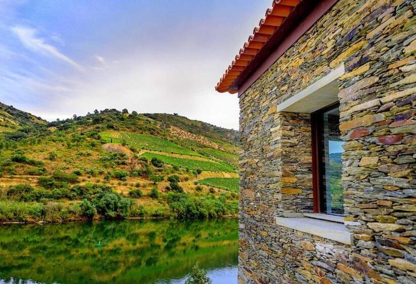 בית מלון כפרי Quinta De Merouço   Villa Do Rolapipas