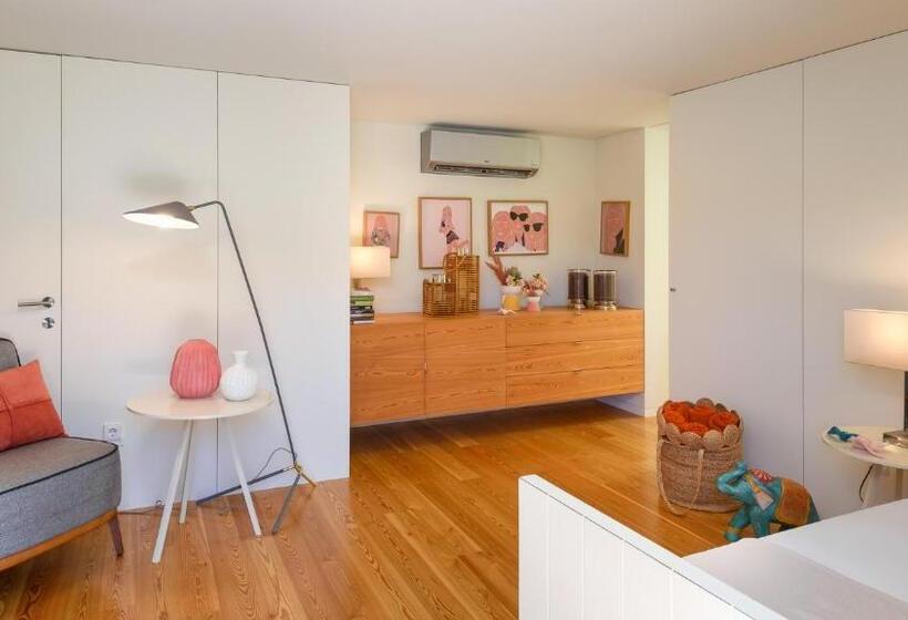 בית מלון כפרי Quinta De Merouço   Villa Do Rolapipas