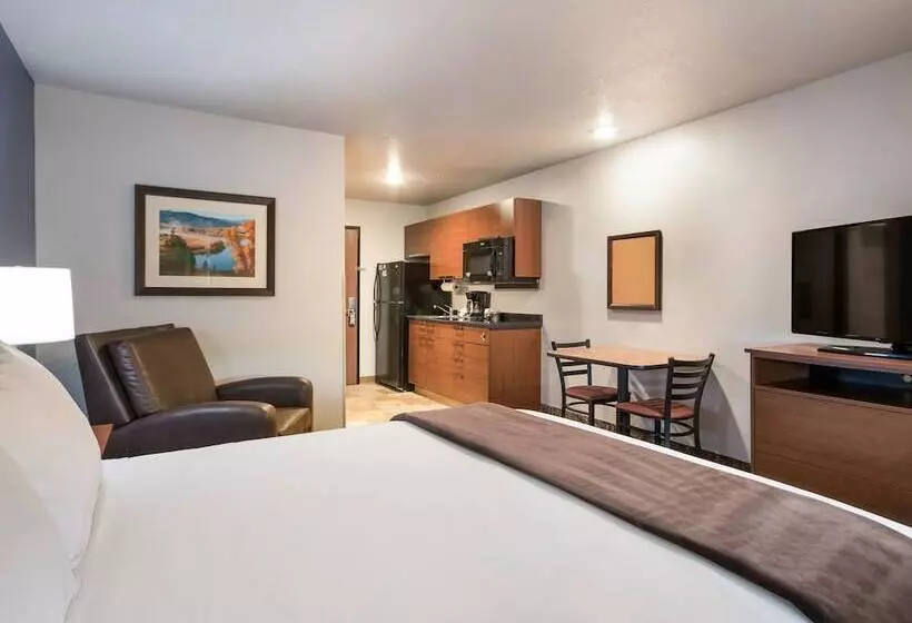 My Place Hotel Chicago West/north Aurora, Il