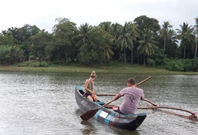 Yonan River Face Safari Resort