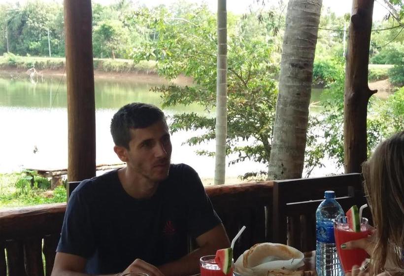 Yonan River Face Safari Resort