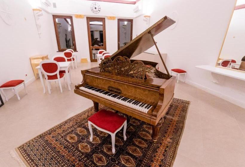 فندق Villa Marini Trevisan