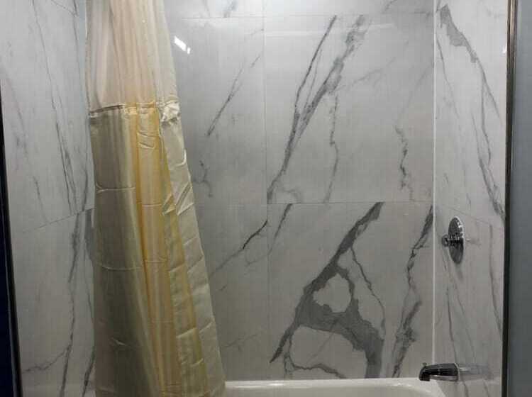 모텔 Star Light Inn