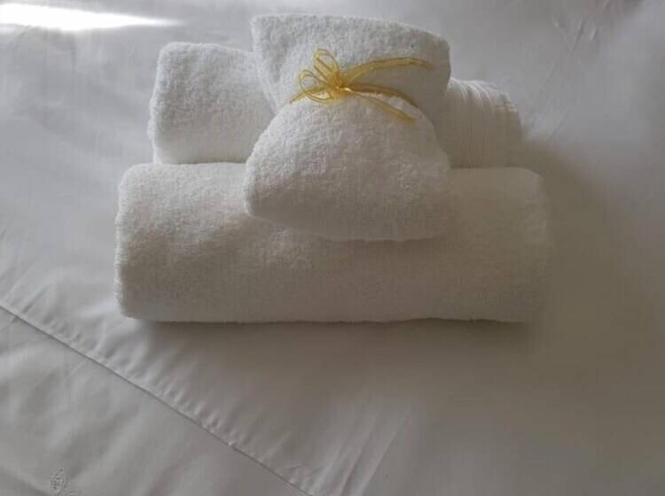 بنسيون Heaven At Fountain Street Guest House