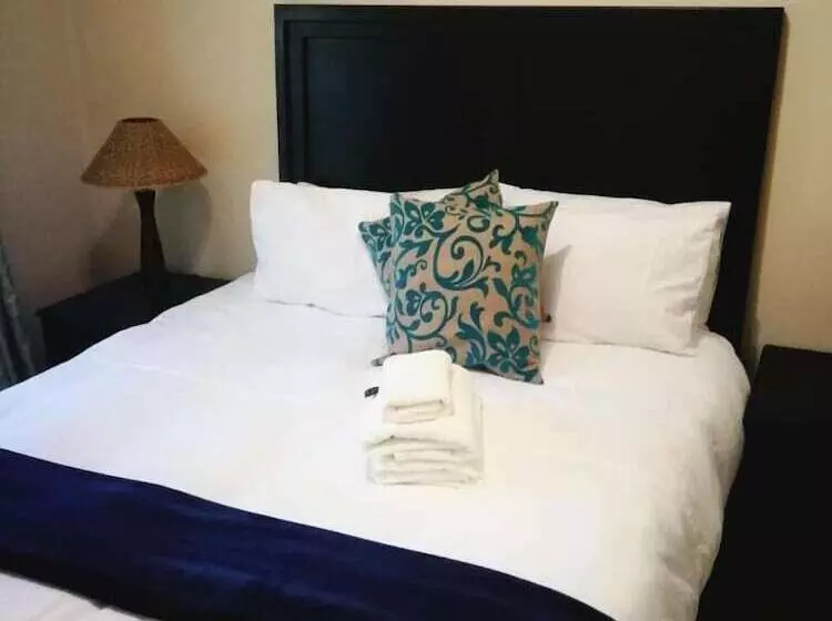 Majatalo Heaven At Fountain Street Guest House