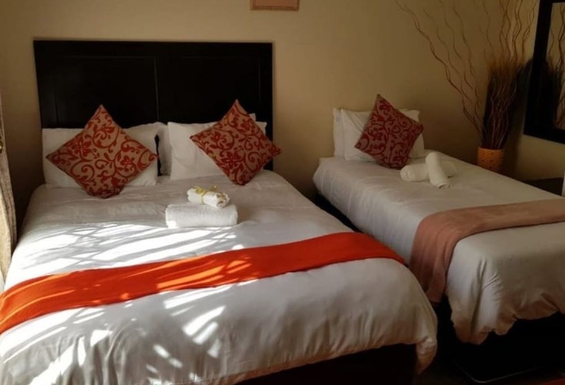 بنسيون Heaven At Fountain Street Guest House