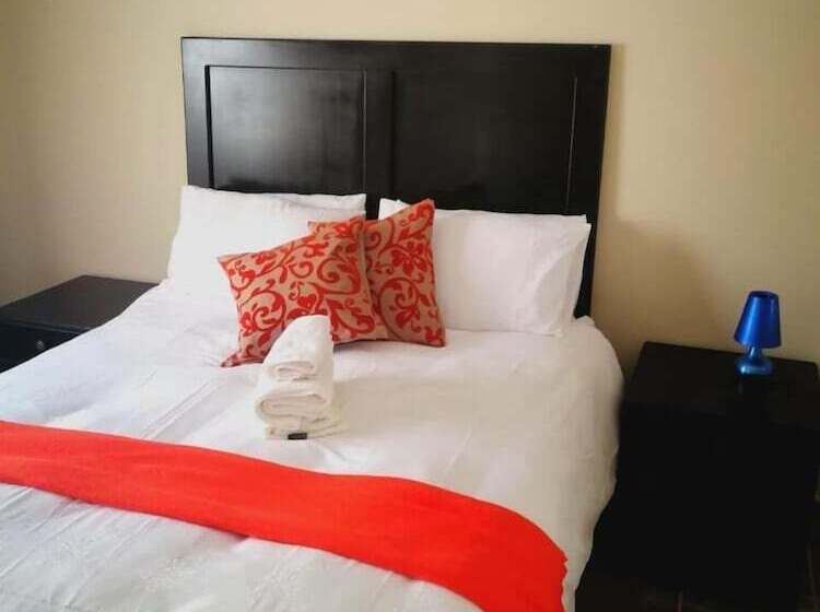 بنسيون Heaven At Fountain Street Guest House