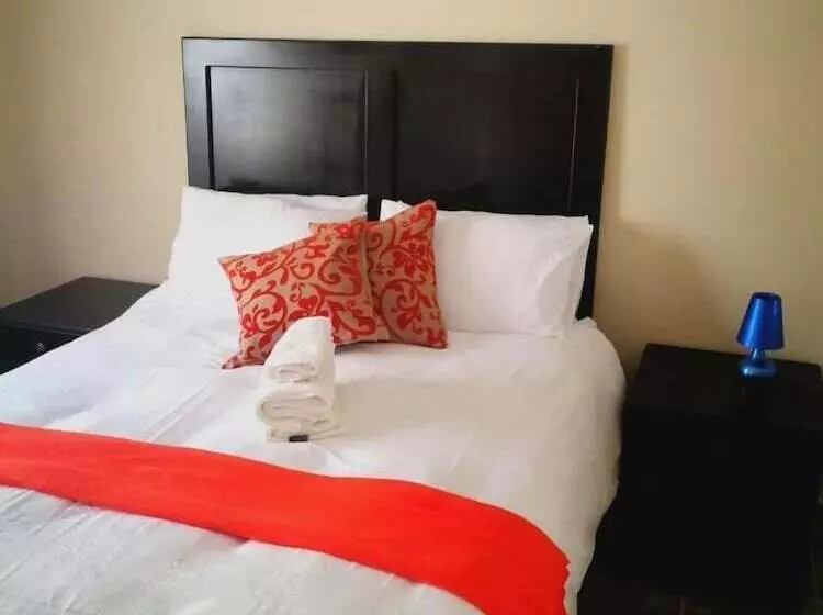 Majatalo Heaven At Fountain Street Guest House