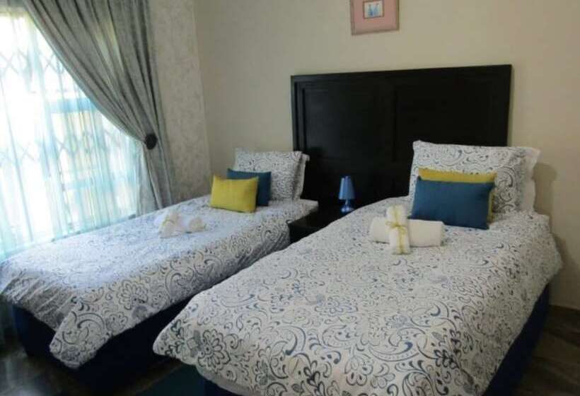 بنسيون Heaven At Fountain Street Guest House