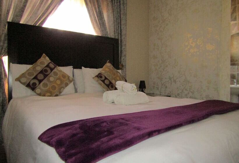 بنسيون Heaven At Fountain Street Guest House