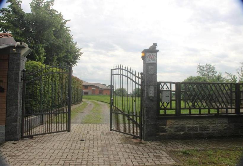 پانسیون Lavillaparking