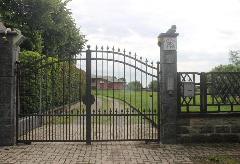 پانسیون Lavillaparking