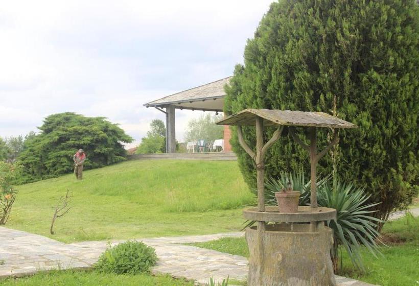 پانسیون Lavillaparking