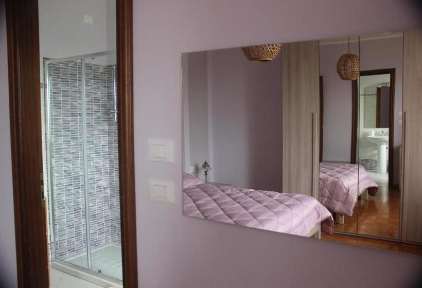 پانسیون Lavillaparking