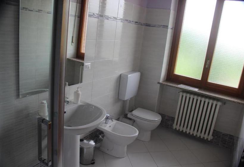 پانسیون Lavillaparking