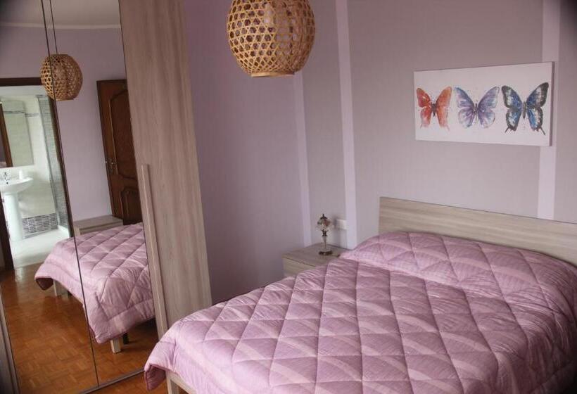 پانسیون Lavillaparking