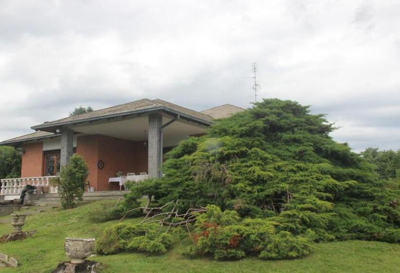 پانسیون Lavillaparking