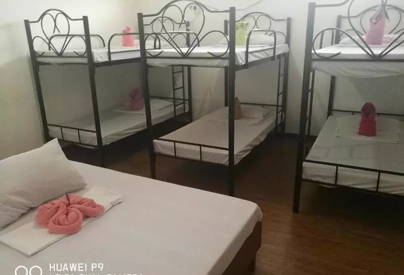 Retkeilymaja Luzon Inn