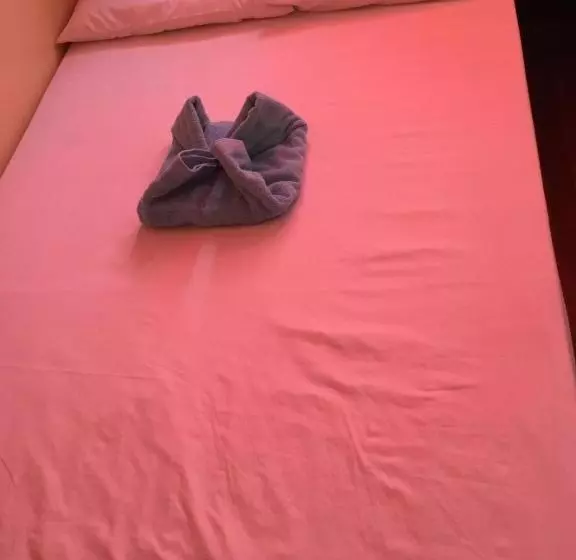 Retkeilymaja Luzon Inn