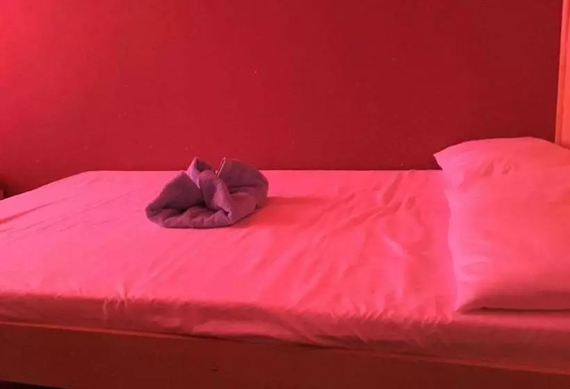 Retkeilymaja Luzon Inn