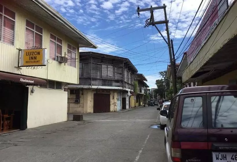 Retkeilymaja Luzon Inn