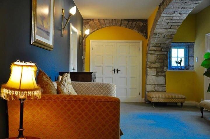 פנסיון Hurstwood Hall