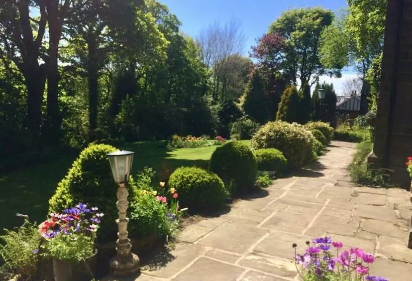 Majatalo Hurstwood Hall