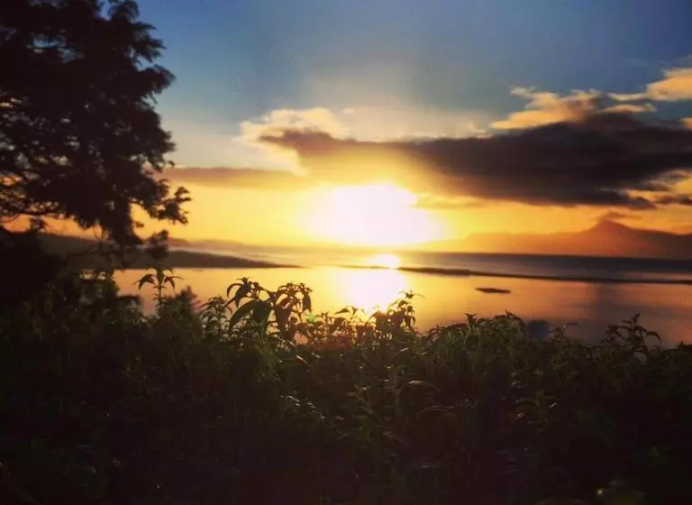 Aamiaismajoitus (B&B) Mcloughlins Of Mulranny