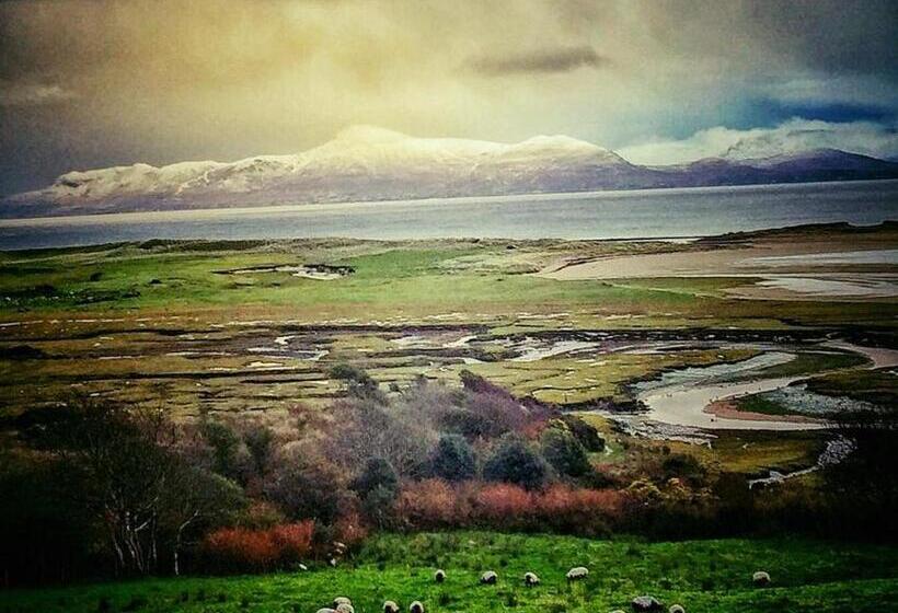 Nocleg ze śniadaniem Mcloughlins Of Mulranny