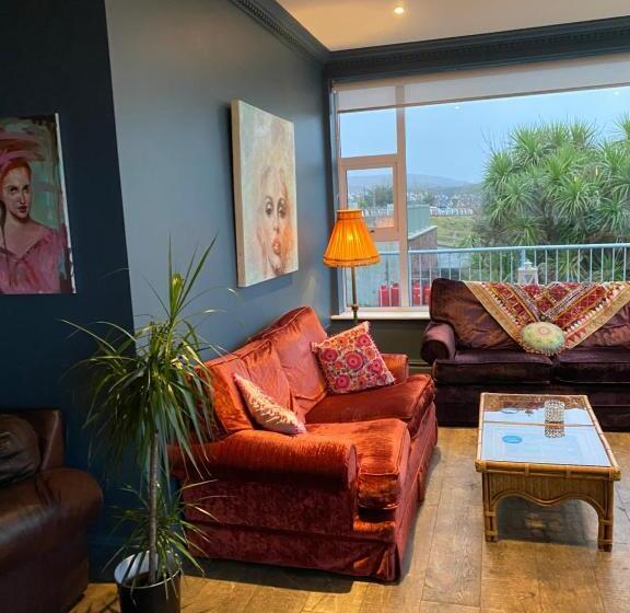 Nocleg ze śniadaniem Mcloughlins Of Mulranny