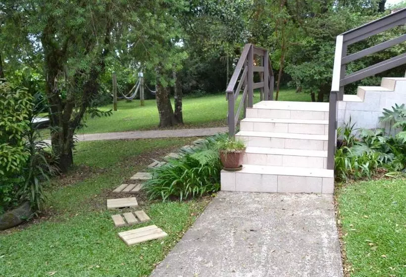 ペンション Pousada Dos Pinheiros