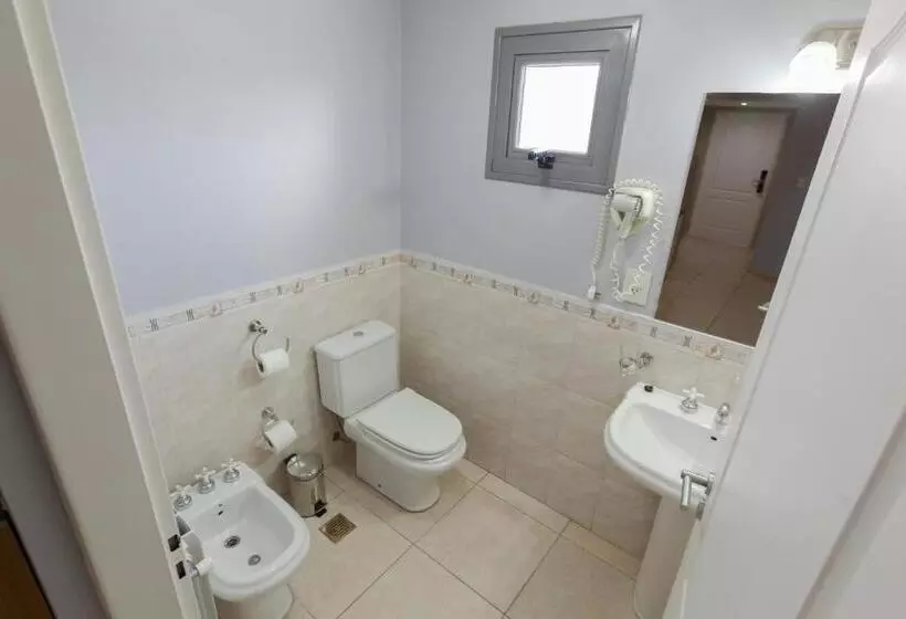 Apart Hotel Rivadavia 815